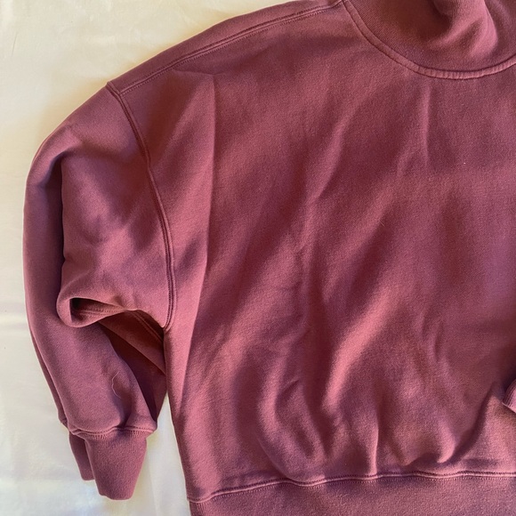 Abercrombie & Fitch Women’s Burgundy Mock Neck Sweatshirt - Picture 2 of 6